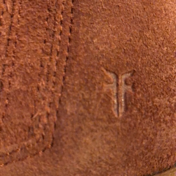 FRYE Alton Chelsea Boot in Rosewood suede 8 1/2 - Picture 13 of 13